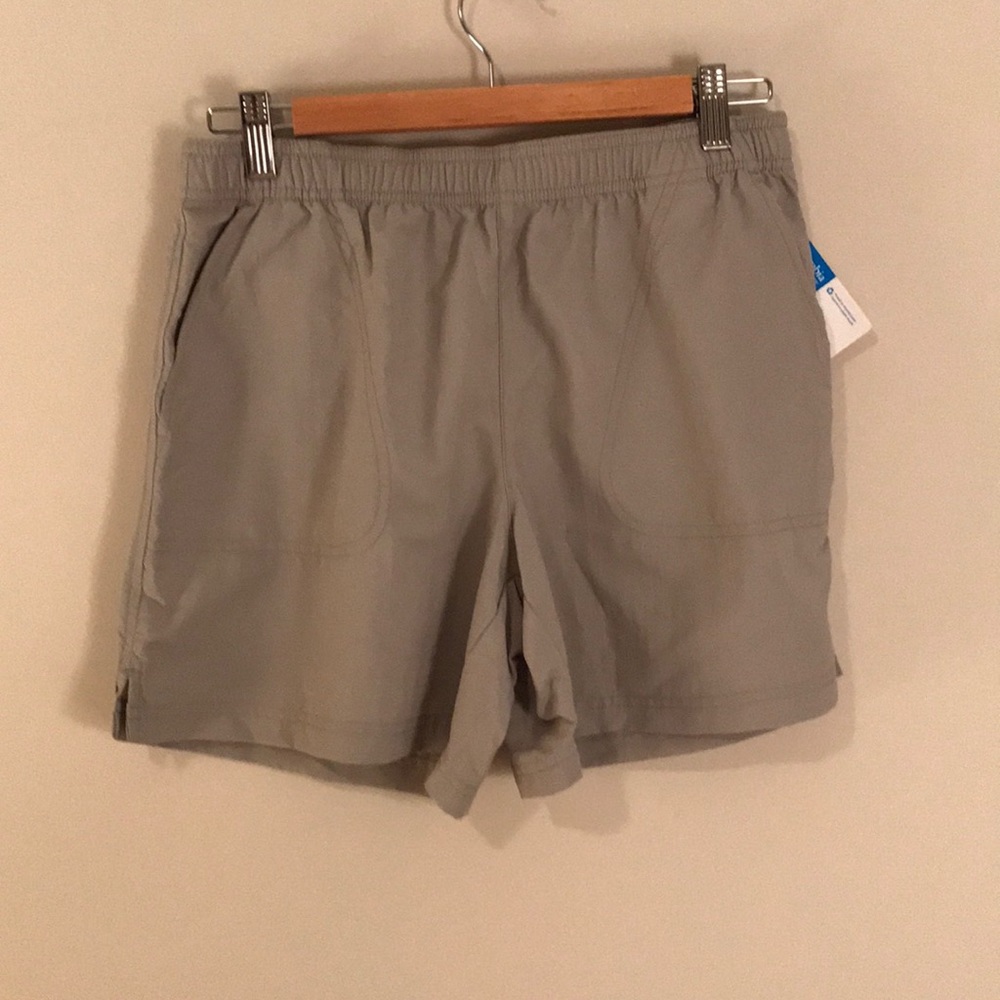 Columbia shorts